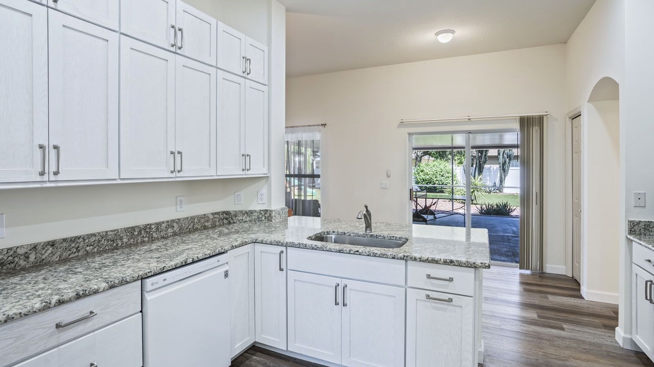 Photo of Kitchen in Boyette Springs