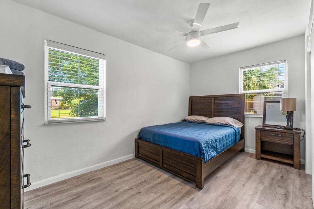 Photo of Bedroom in Lantana