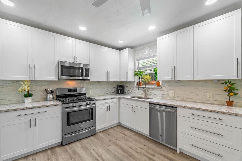 Photo of Kitchen in Lantana