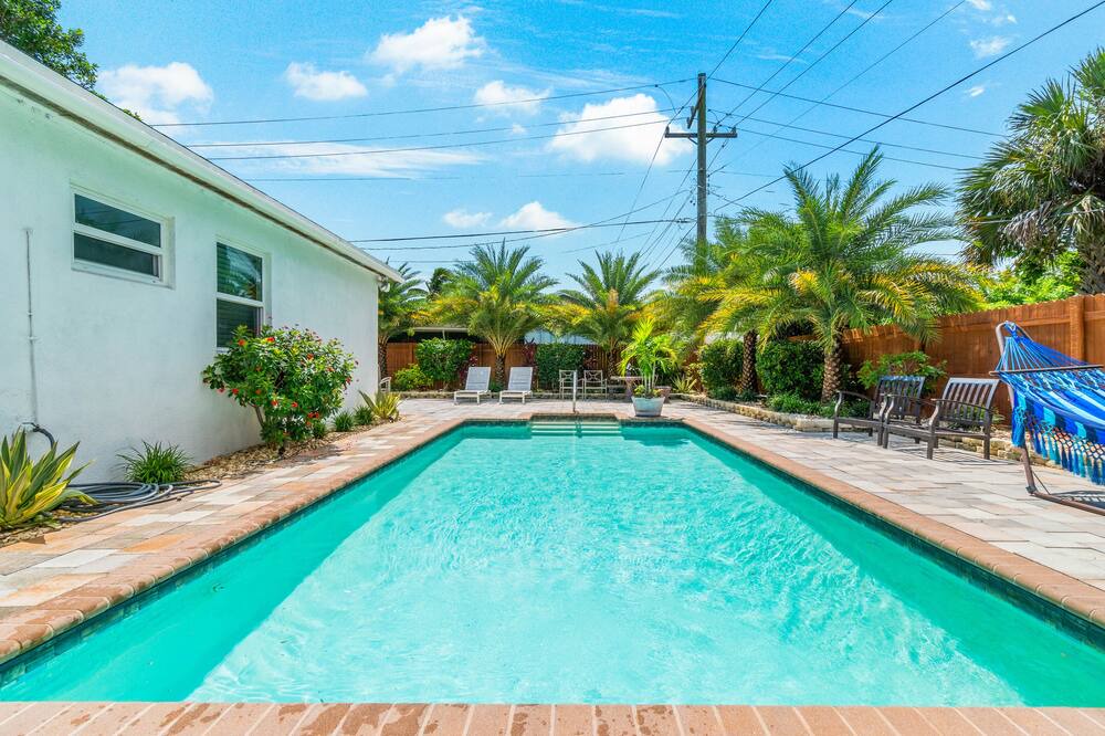 Photo of Outdoor in Lantana