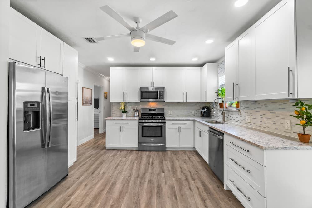 Photo of Kitchen in Lantana
