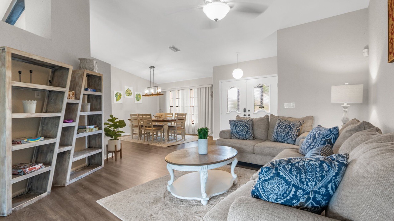 Photo of Livingroom in Spring Hill
