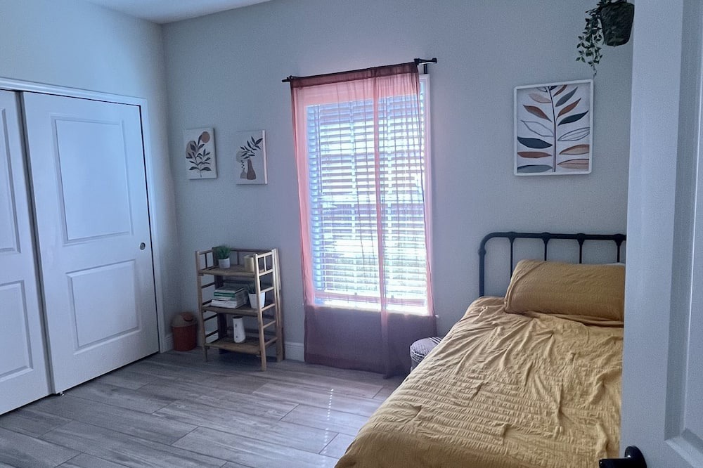 Photo of Bedroom in Wedgefield