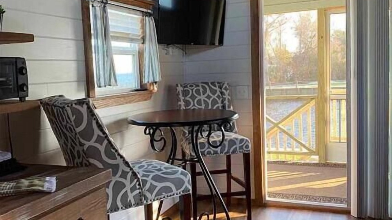 Photo of Patio Balcony in Crescent City