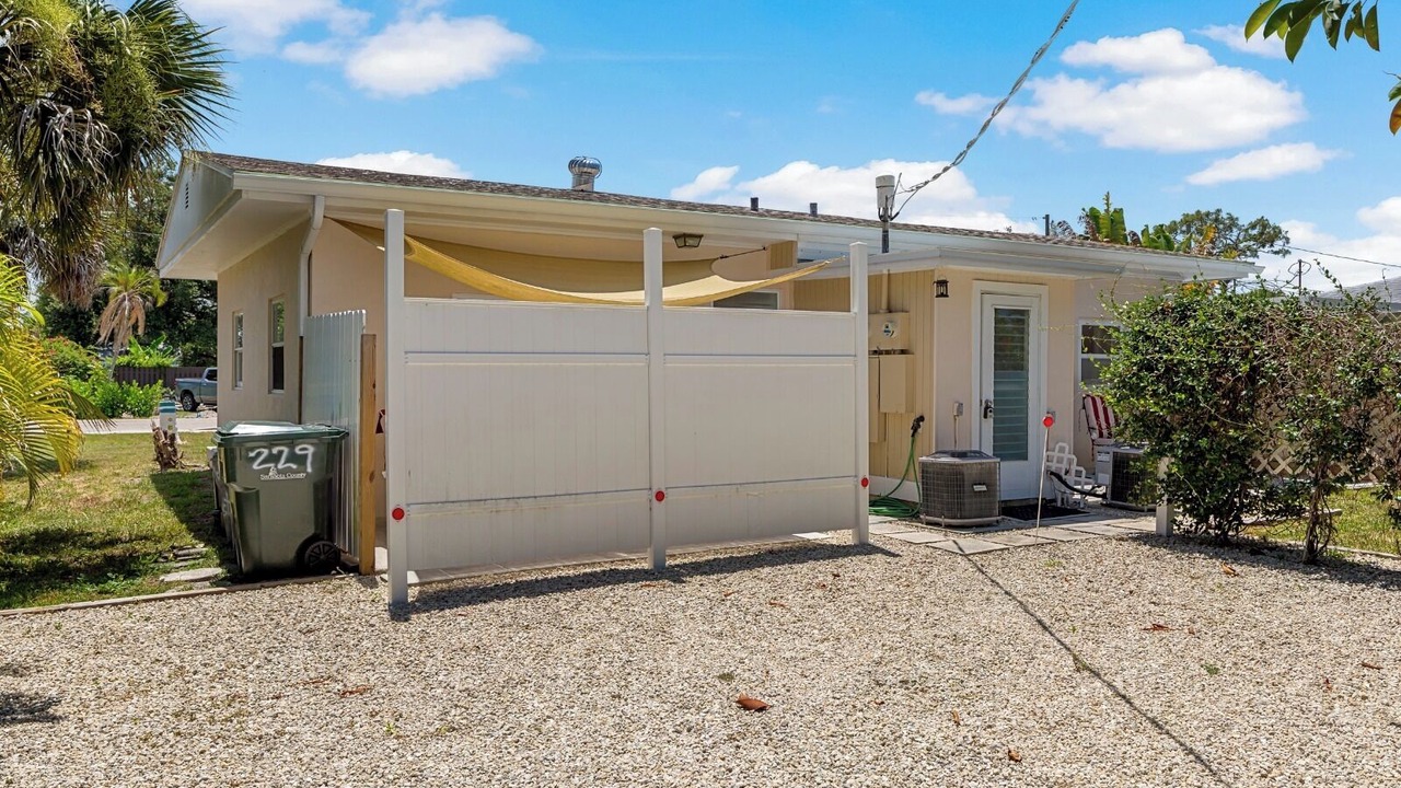Photo of Outdoor in Laurel