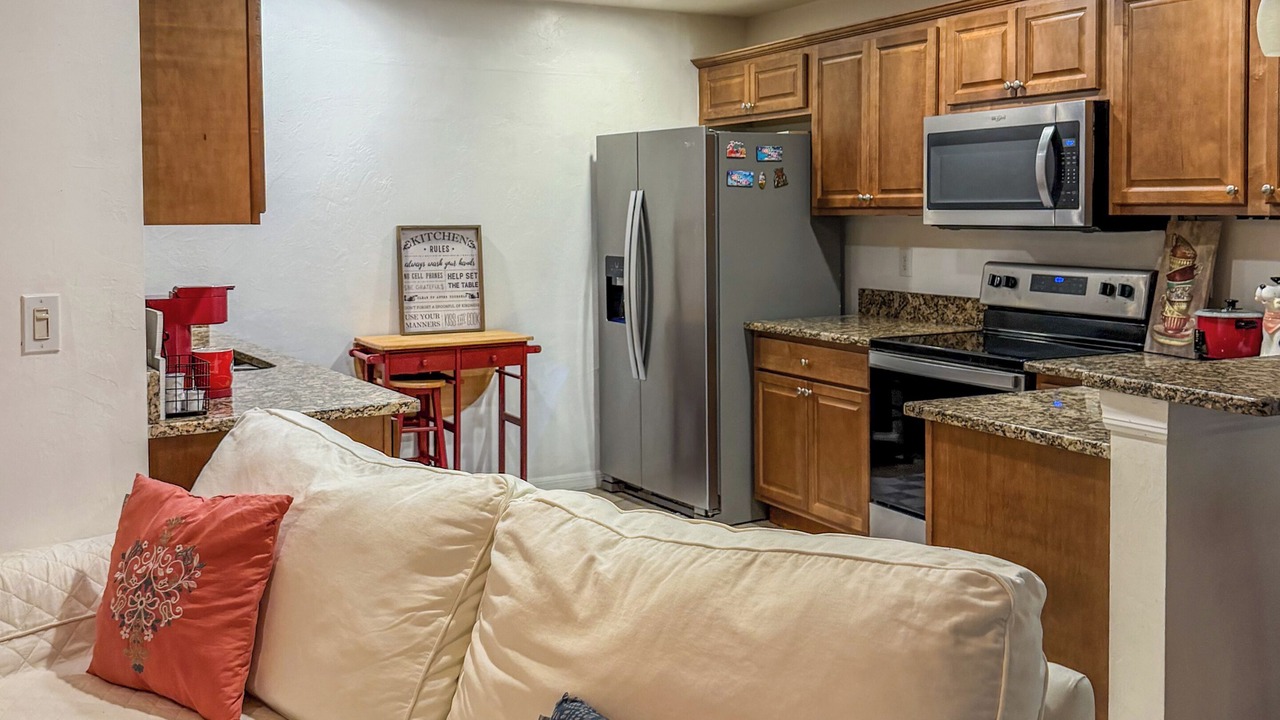 Photo of Livingroom in Lehigh Acres