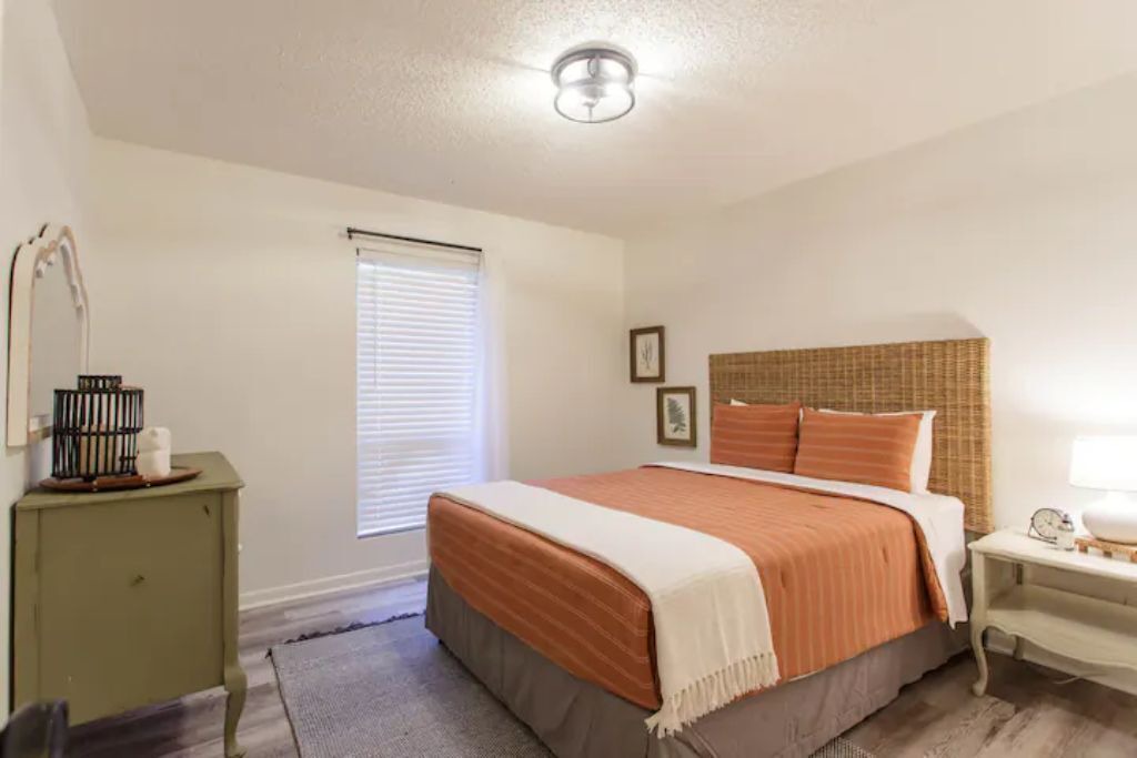Photo of Bedroom in Valdosta