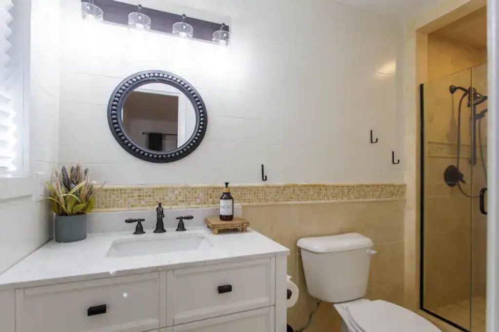 Photo of Bathroom in Valdosta