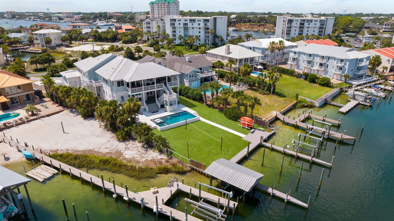 Photo of Outdoor in Holiday Isle