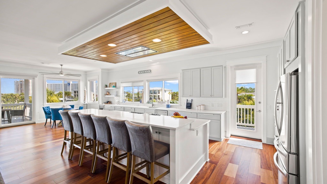 Photo of Kitchen in Holiday Isle