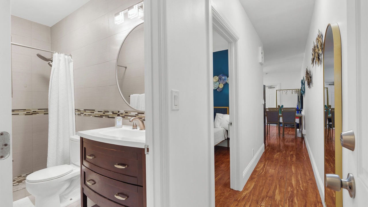 Photo of Bathroom in Hollywood