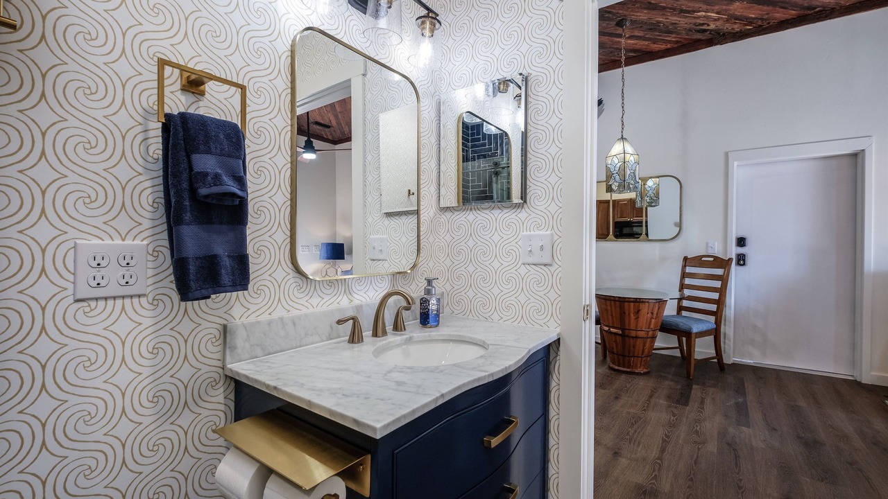 Photo of Bathroom in Cedar Key