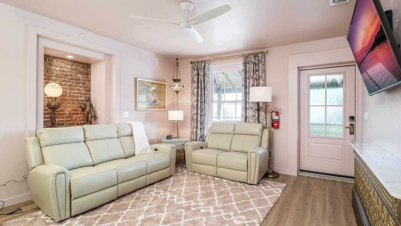 Photo of Bedroom in Cedar Key