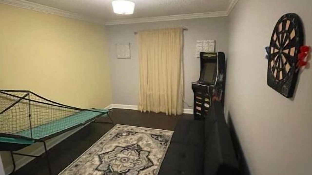 Photo of Bedroom in Valdosta