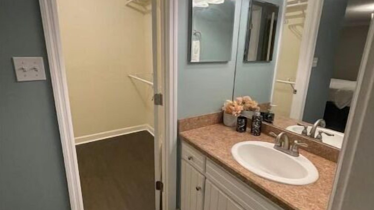 Photo of Bathroom in Valdosta