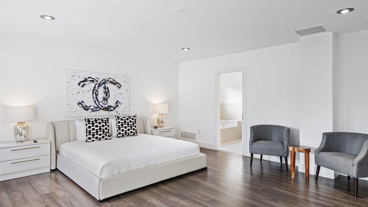 Photo of Bedroom in Venetian Islands