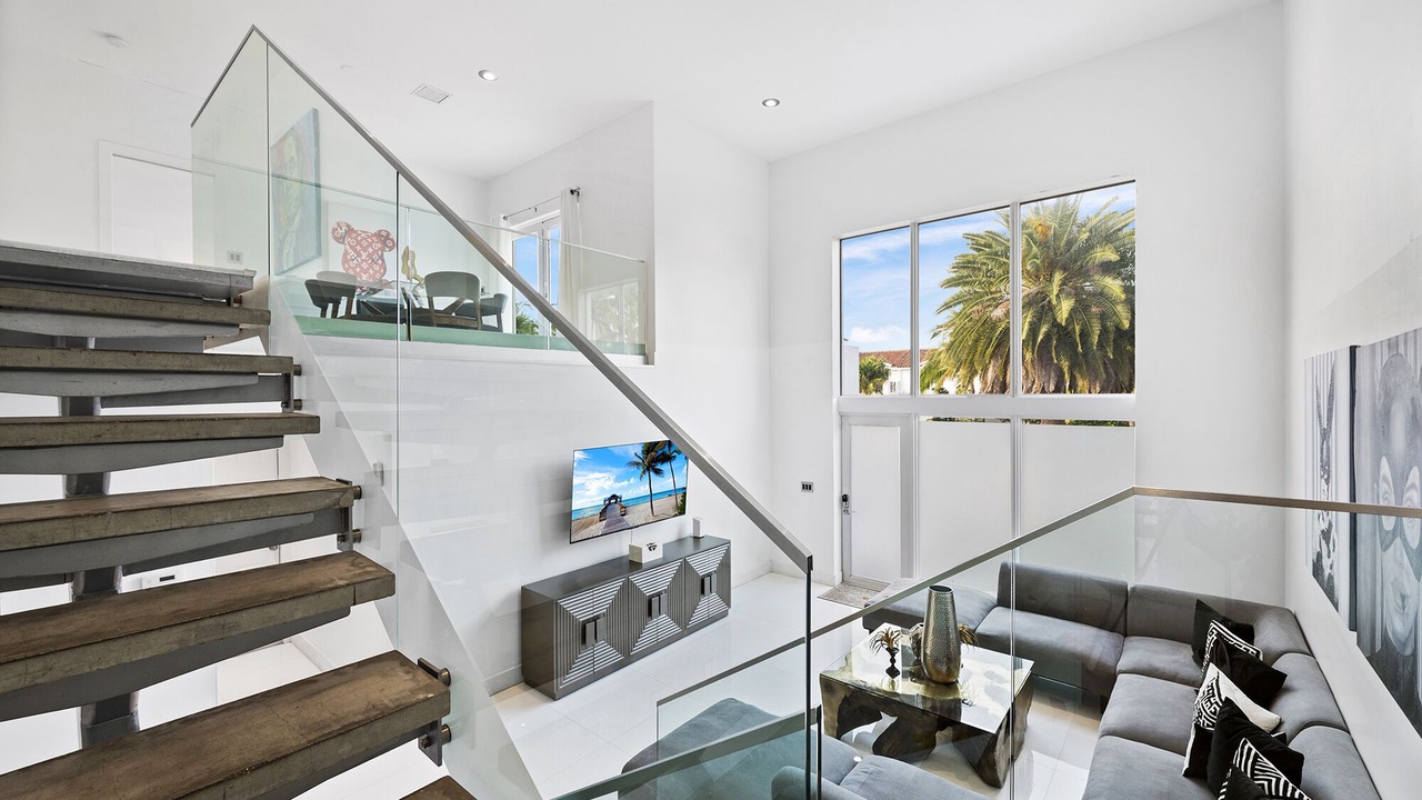 Photo of Livingroom in Venetian Islands