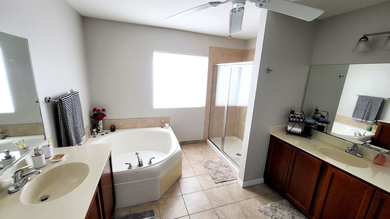 Photo of Bathroom in Jensen Beach