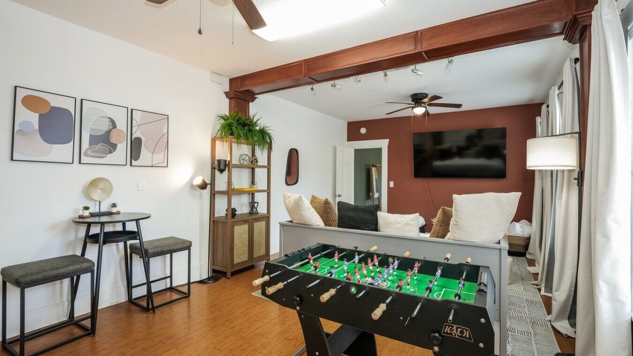 Photo of Livingroom in Historic Ybor