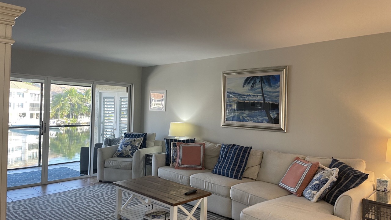 Photo of Livingroom in Key Largo