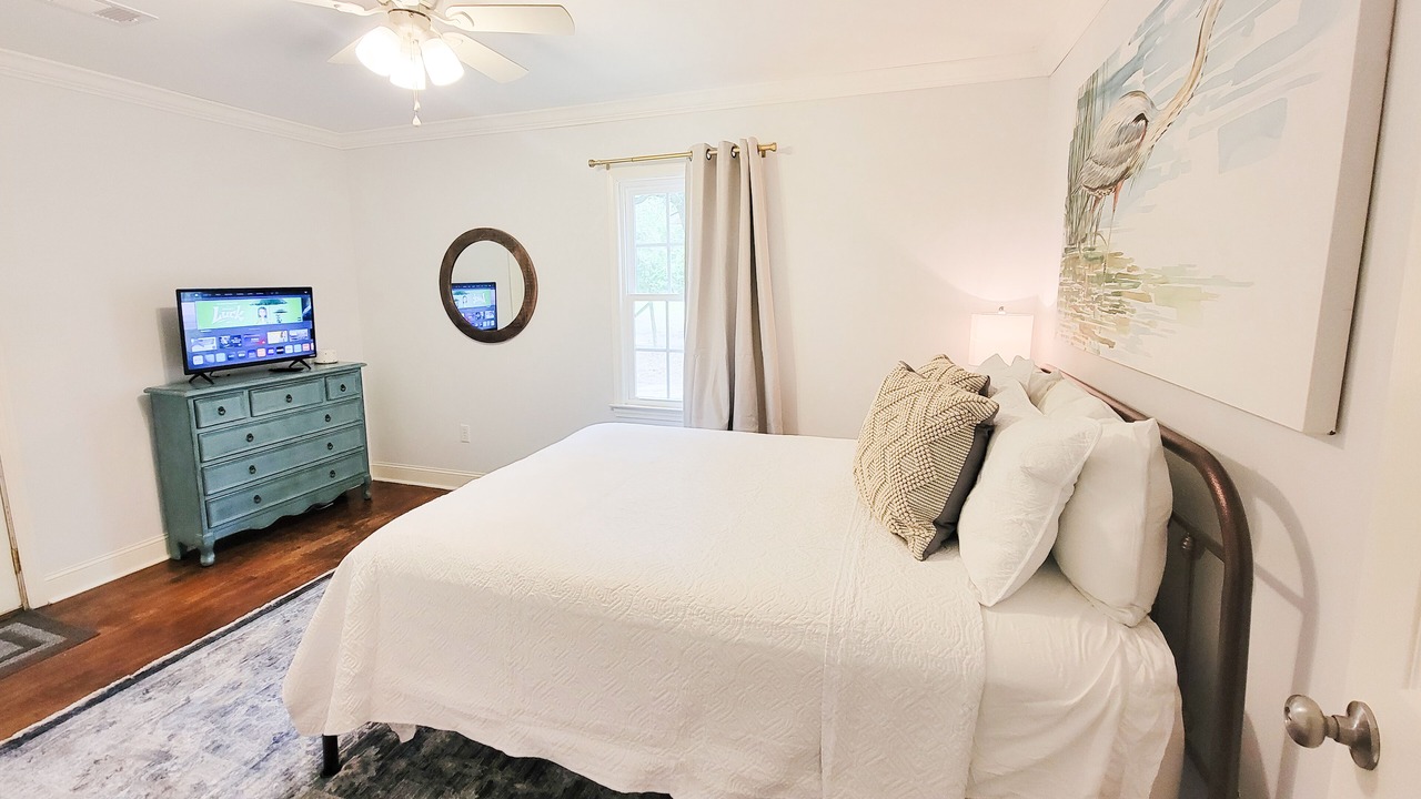 Photo of Bedroom in Statesboro