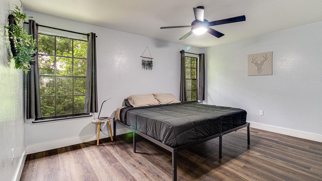 Photo of Bedroom in Richs Deland