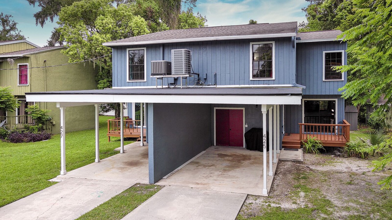 Photo of Outdoor in Richs Deland