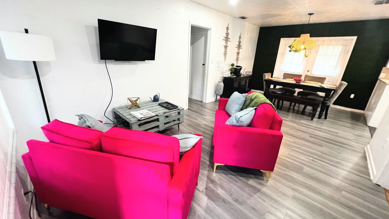 Photo of Livingroom in Leesburg