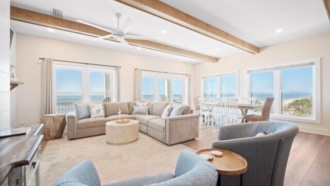 Photo of Livingroom in Indian Pass