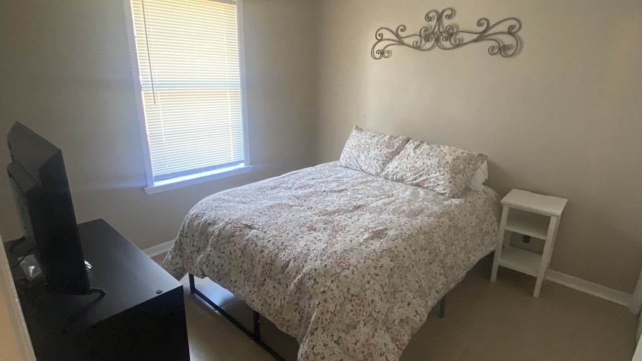 Photo of Bedroom in Crestview