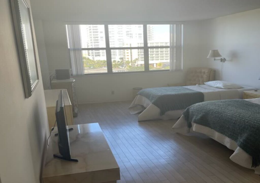 Photo of Bedroom in Singer Island