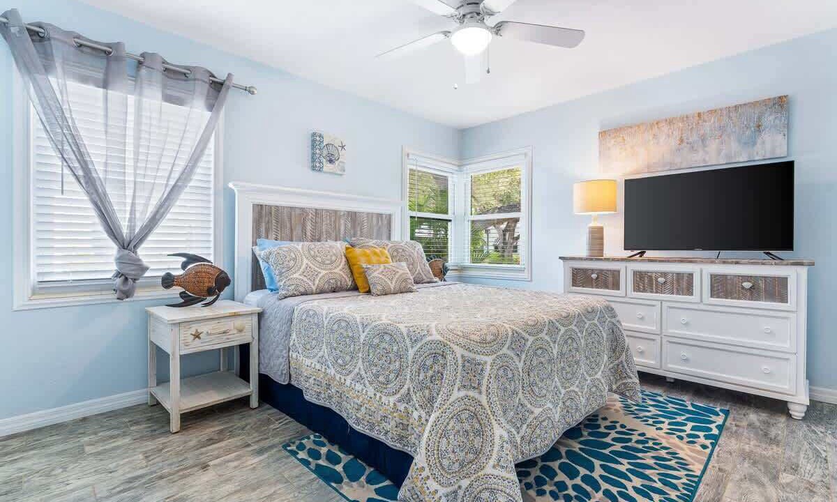 Photo of Bedroom in Laurel Park