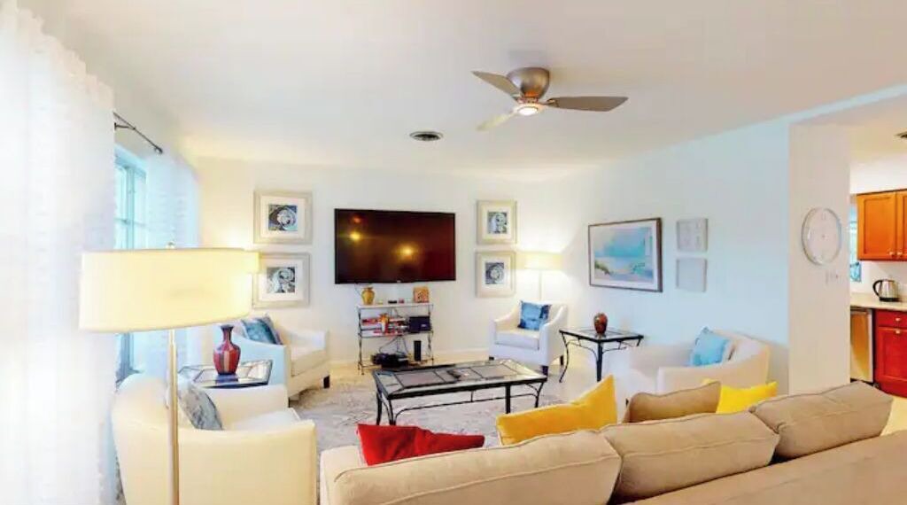 Photo of Livingroom in Clearwater
