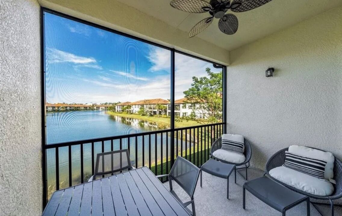 Photo of Outdoor in Naples