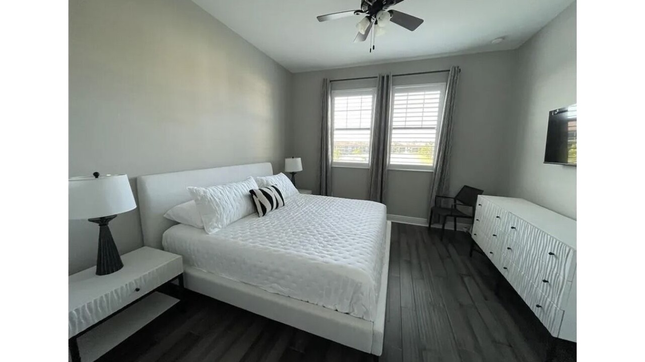 Photo of Bedroom in Naples