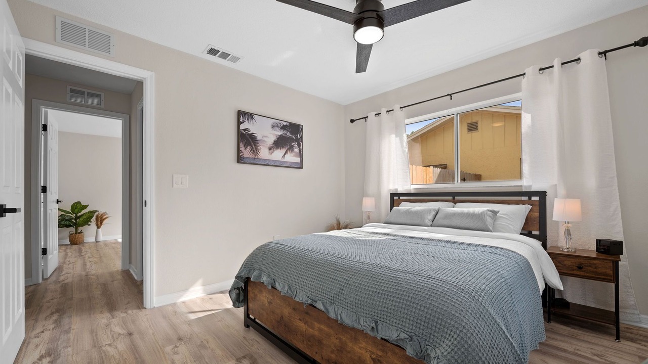 Photo of Bedroom in Lake Sarasota