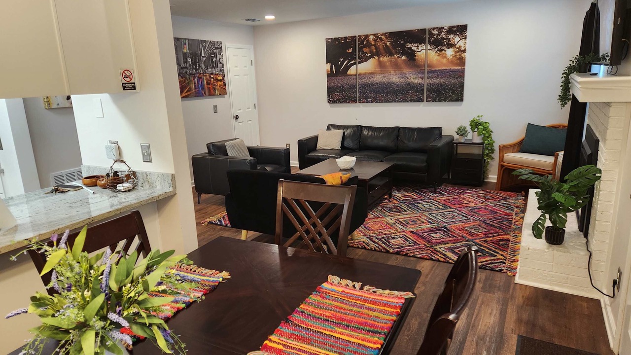 Photo of Livingroom in Tallahassee