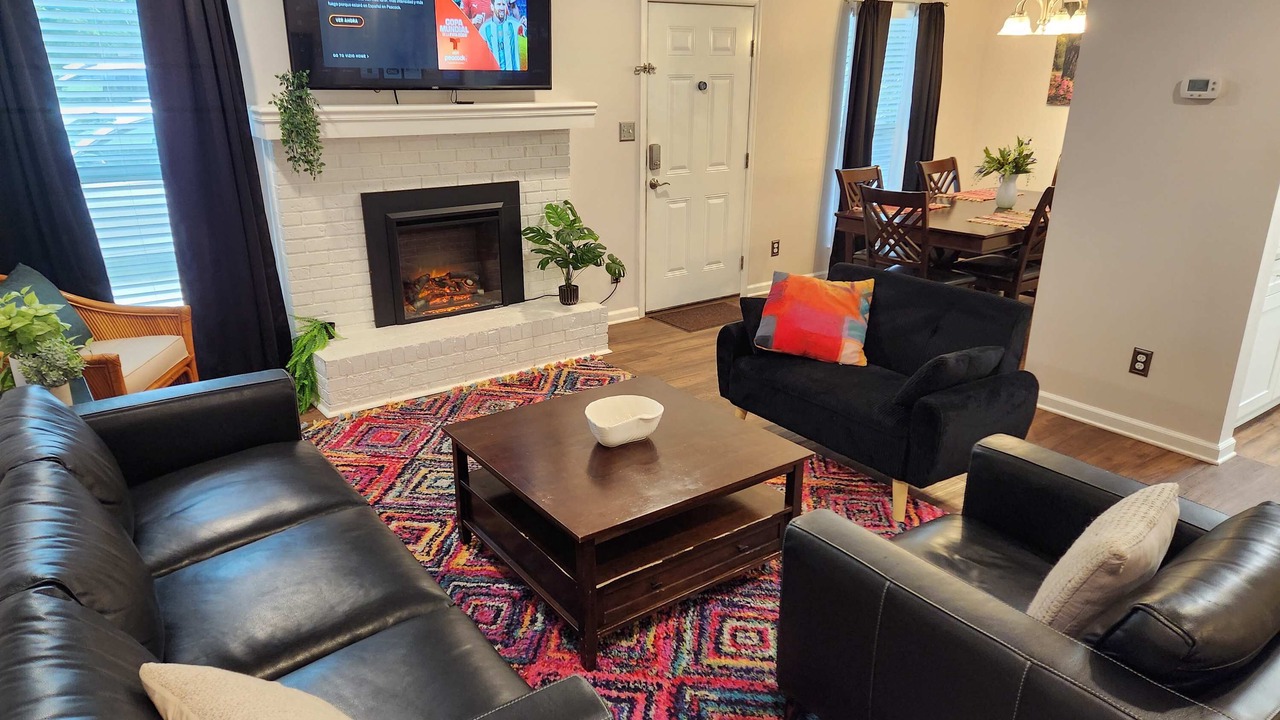 Photo of Livingroom in Tallahassee