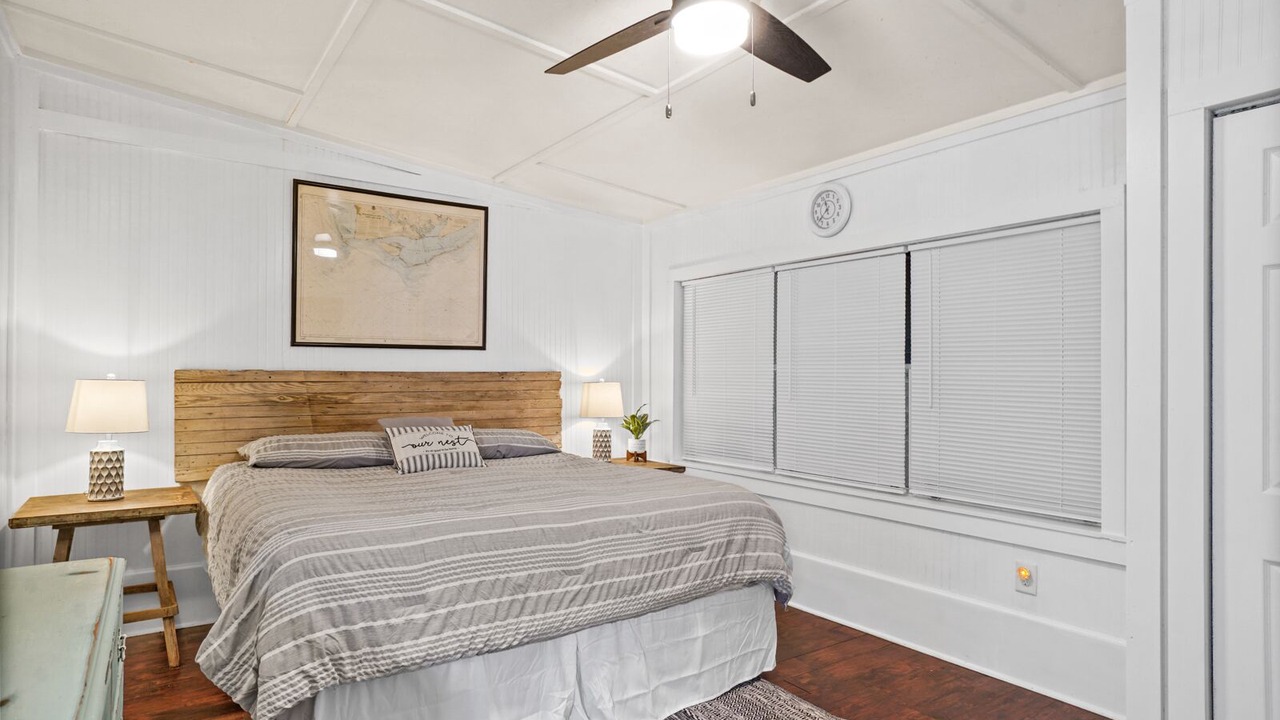 Photo of Bedroom in Indian Pass