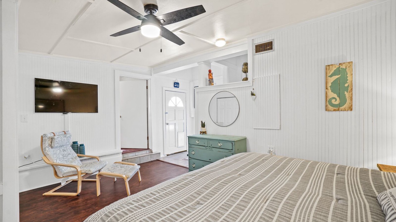 Photo of Bedroom in Indian Pass