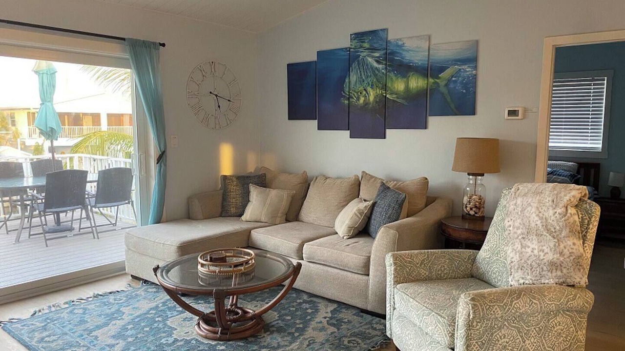 Photo of Livingroom in Summerland Key