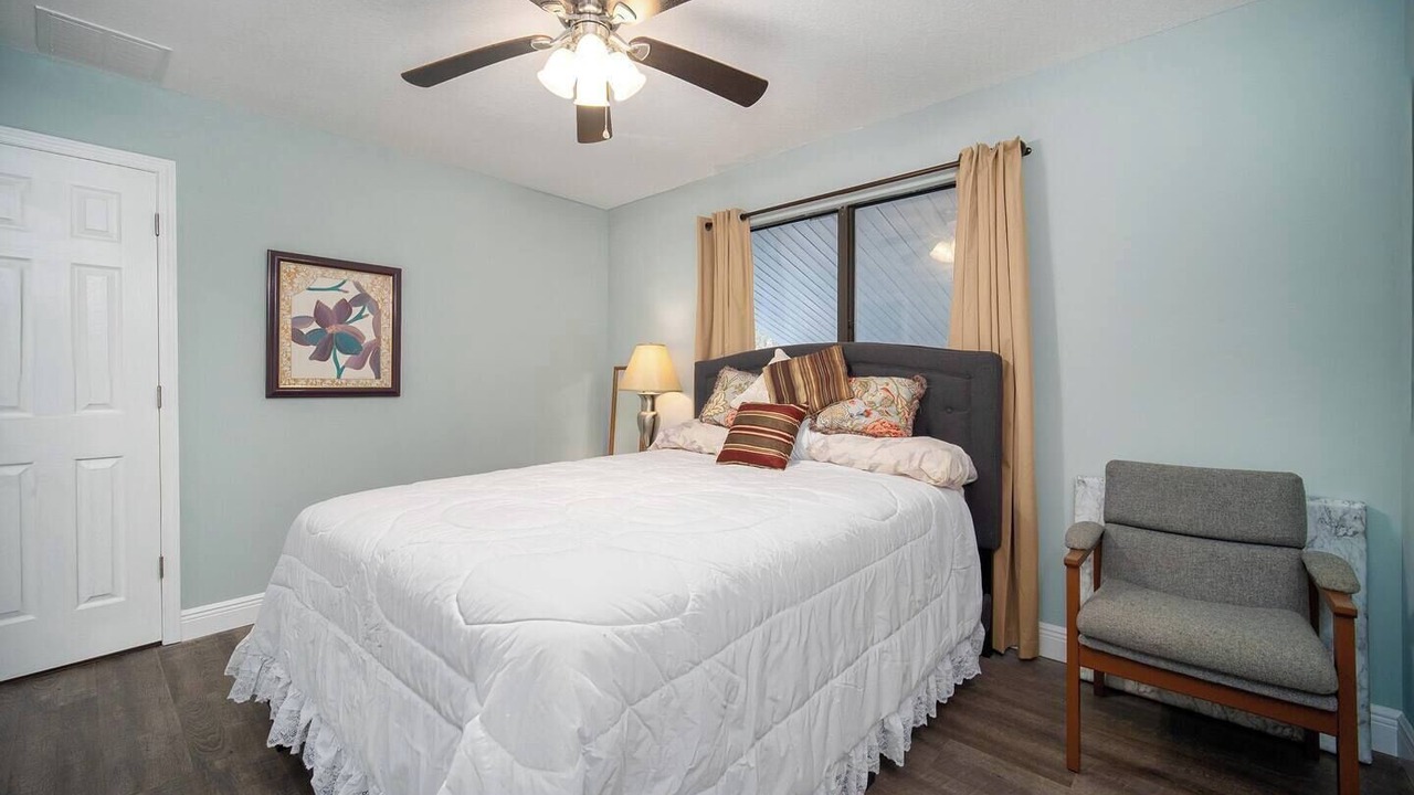Photo of Bedroom in Middleburg