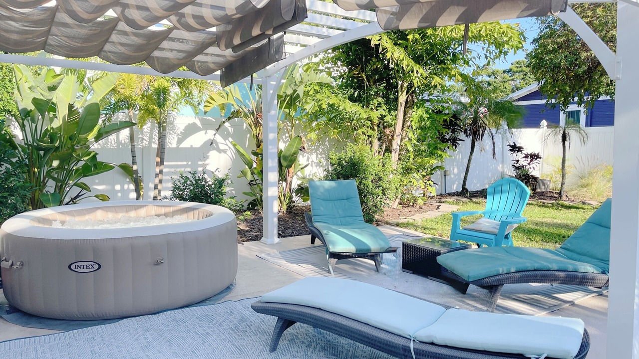 Photo of Patio Balcony in River District