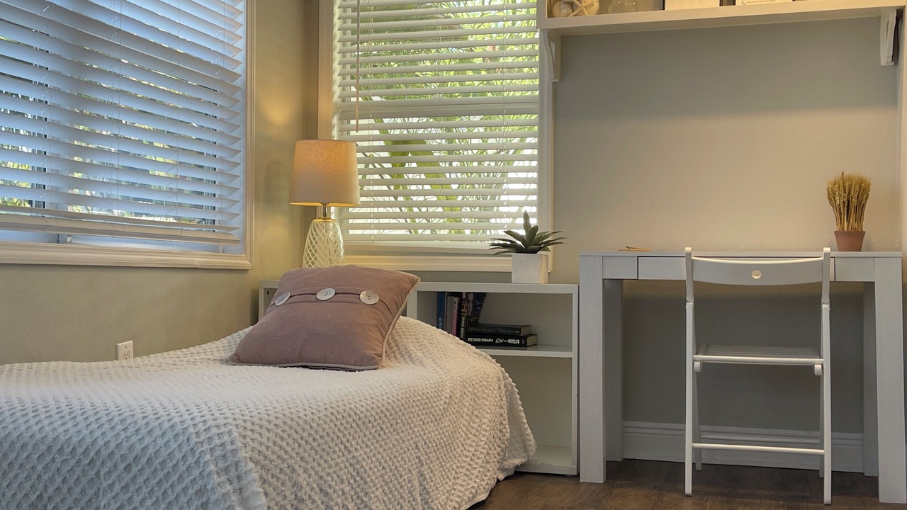 Photo of Bedroom in River District