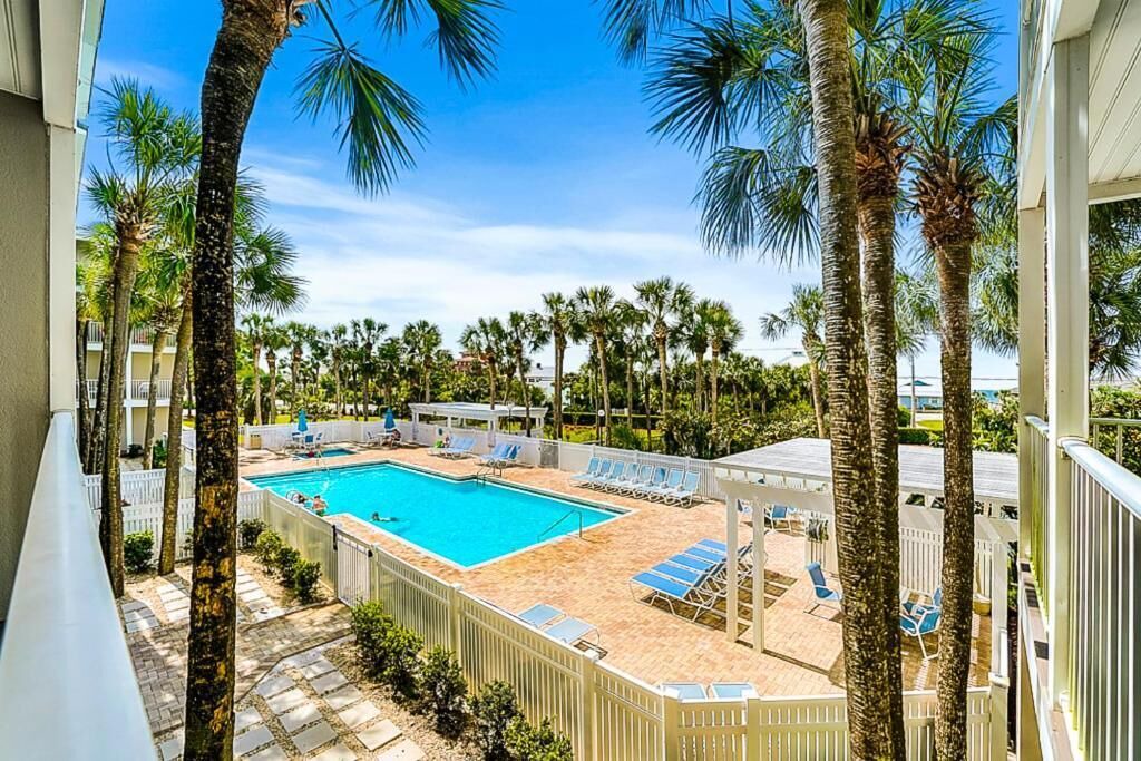 Photo of Outdoor in Gulf Place