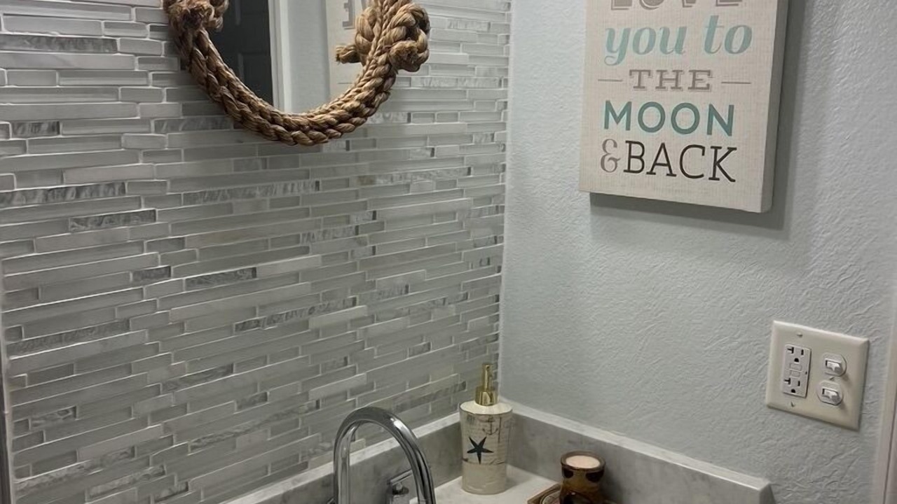 Photo of Bathroom in New Smyrna Beach