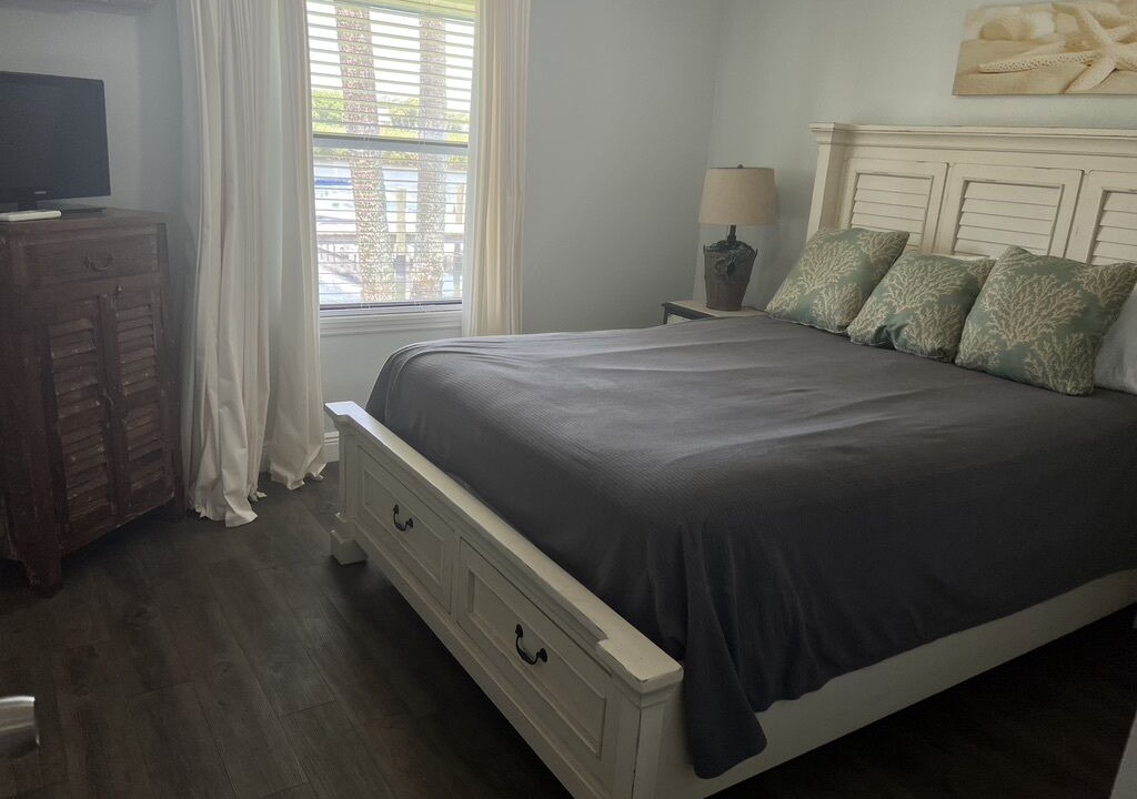 Photo of Bedroom in New Smyrna Beach