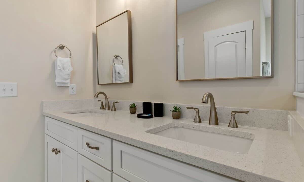 Photo of Bathroom in Crescent Beach