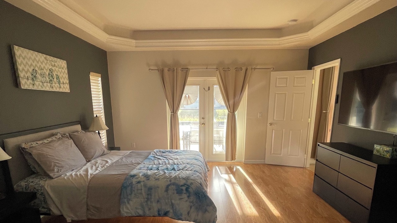 Photo of Bedroom in Englewood East