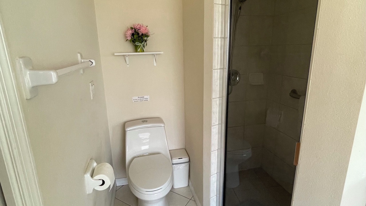 Photo of Bathroom in Englewood East